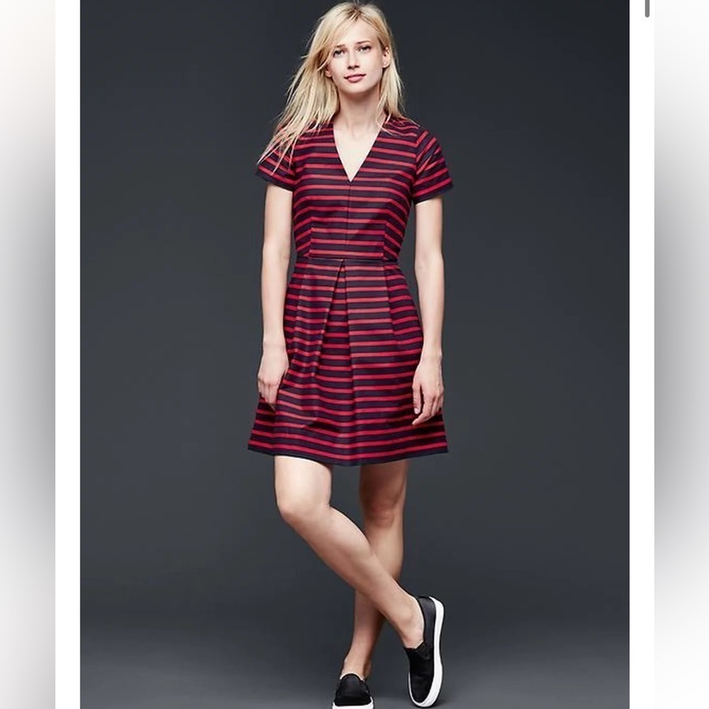 Gap Navy and Red‎ Striped Dress Size 14